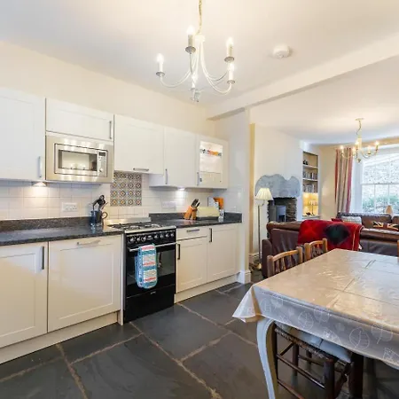 3 Bed In Ambleside Oc-Lr030 * Ambleside