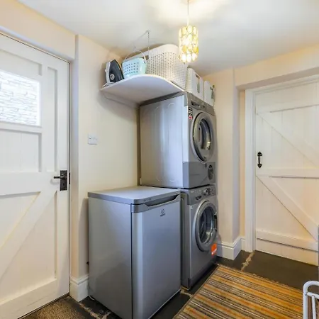 3 Bed In Ambleside Oc-Lr030 Ambleside